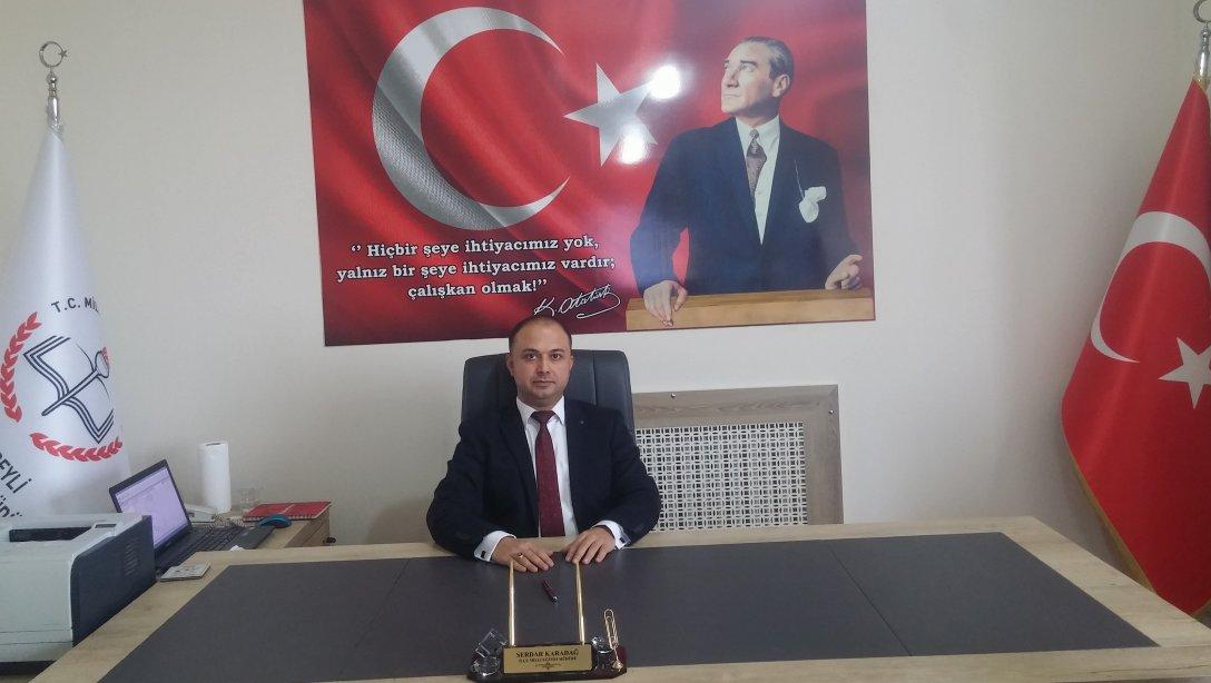 İlçe Milli Eğitim Müdürümüz Sayın Serdar KARADAĞ 29 Ekim Cumhuriyet Bayramı´nın 97.yıldönümü nedeniyle kutlama mesajı yayınladı.